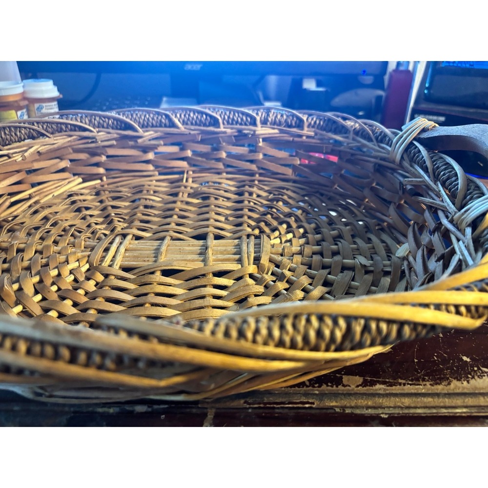 vintage Woven gathering Tray basket Floral Arrangement.  Large Money Basket Etc?